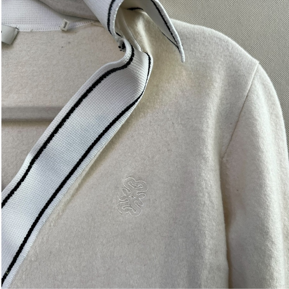 Sandro Alizia V Neck Collared Wool & Cashmere Sweater in Cream and White - Picture 6 of 10